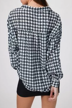 POET BLOUSE -Varley Store TheSilenceCoOnModelJan2620210959