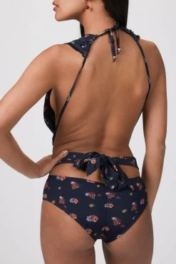 SCARF ONE PIECE -Varley Store TheSilenceCoOnModelJan2620211080