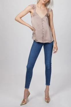 Varley Store -Varley Store TheSilenceCoOnModelMarch28202111705