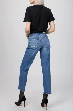 THE TOMMY CROPPED MID-RISE STRAIGHT-LEG JEANS 7 THE TOMMY CROPPED MID-RISE STRAIGHT-LEG JEANS -Varley Store TheSilenceCoOnModelMarch28202112120