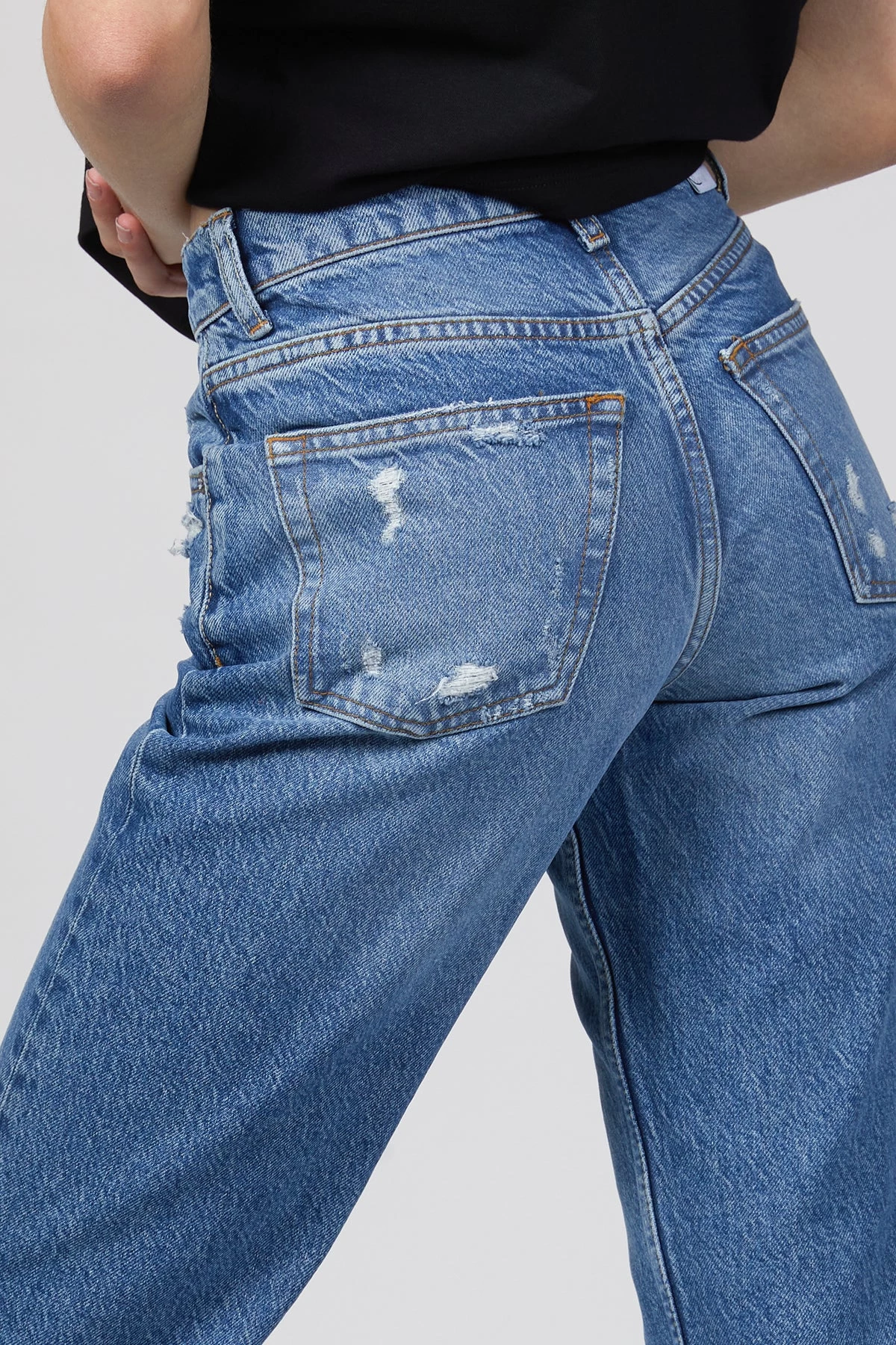 THE TOMMY CROPPED MID-RISE STRAIGHT-LEG JEANS 5 THE TOMMY CROPPED MID-RISE STRAIGHT-LEG JEANS - Image 5