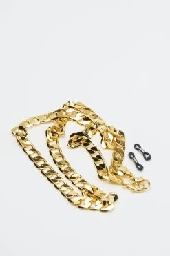 CAROLINE BK SUNGLASSES WITH CHAIN -Varley Store TheSilenceCoStudioShootAugust120209319