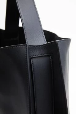 ELISABETTA BAG 17 ELISABETTA BAG -Varley Store TheSilenceCoStudioShootAugust120209412