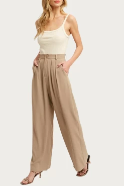 PLEATED WIDE-LEG PANTS -Varley Store q2 1858bc35 3203 4889 8b83 5b5488264e94