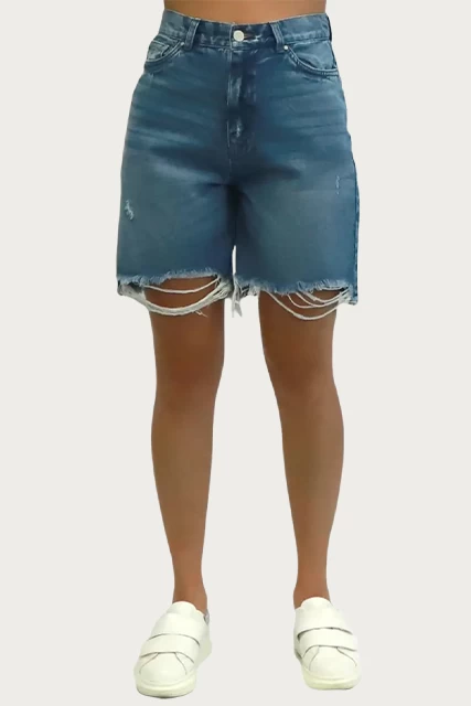 BOYFRIEND HIGH-WAISTED DISTRESSED DENIM SHORTS 2 BOYFRIEND HIGH-WAISTED DISTRESSED DENIM SHORTS - Image 2
