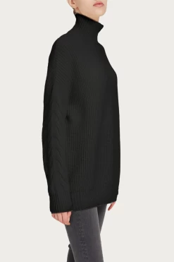 OVERSIZED CASHMERE TURTLENECK SWEATER -Varley Store q2 5ac5ce8c 35f0 4609 98e3 bcd8f1f85d33