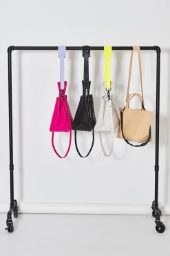 LEATHER SHOULDER STRAP -Varley Store q2 69e29d64 0cef 4257 a2d3 862f979ec378