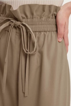 HIGH-RISE STRAIGHT WOOL-BLEND PANTS -Varley Store q2 82709e63 2756 44f6 b87e f3eab702b371