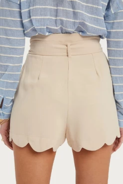 HIGH-WAISTED SCALLOP TRIM SHORTS -Varley Store q2 de1db261 7f12 4a6b aa1f a1f4990b1e90