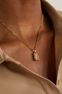 NOSTALGIA BEAR PAVÉ PENDANT 6 NOSTALGIA BEAR PAVÉ PENDANT -Varley Store q2 e9020f22 8b83 4a4f 8555 b899b78f3fcd