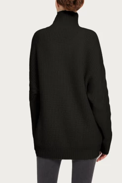 OVERSIZED CASHMERE TURTLENECK SWEATER -Varley Store q2 ec4728b0 5c55 458f 9080 1c1436743a2e
