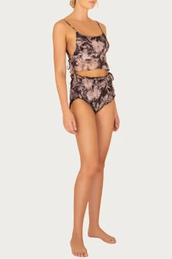 MAGNOLIA BRIEF -Varley Store q3 b057b46d 91ec 4aea ab09 ac7b8b9f1c8a