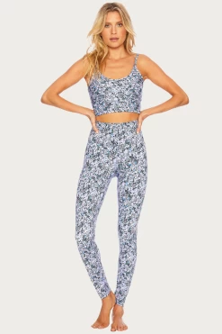 LIBBY TOP -Varley Store q5 397fdea7 1793 425c 8c68 de5bab1c585d