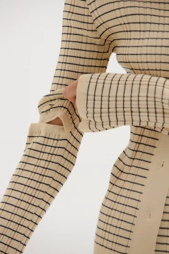 SINKY RIBBED KNIT CARDIGAN 17 SINKY RIBBED KNIT CARDIGAN -Varley Store q7 1639a971 ebf3 41b1 bdbf c96b082a3c19