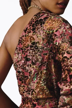 VERA ONE-SHOULDER BELTED VELVET MAXI DRESS -Varley Store q7 44f9737b 6e7e 417e 8778 1ede40a2c7b9